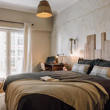 Riu - 3 Bedrooms In Avenidas Novas Διαμέρισμα *