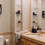 Riu - 3 Bedrooms In Avenidas Novas Διαμέρισμα Lisboa